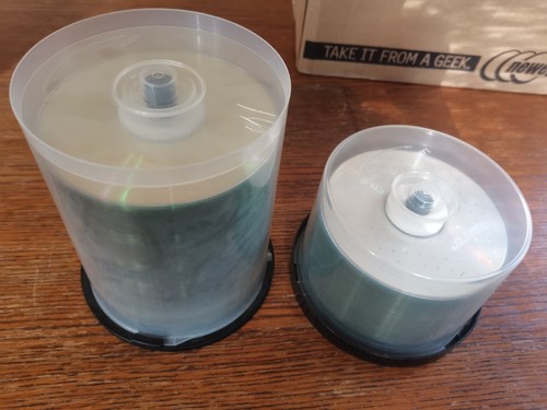 Staples CD-R 80min 700MB 52x Speed 90/50 Pack - 第 1/4 張圖片