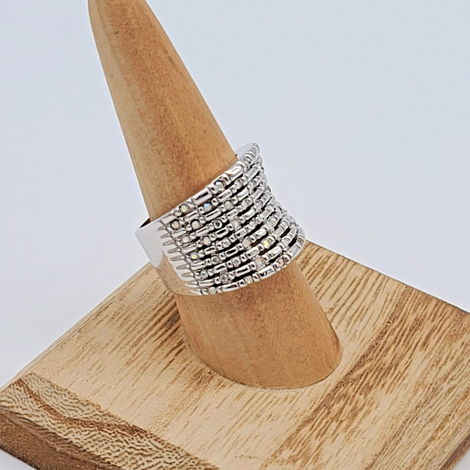 Premier Designs PIXIE Ring Silver Bamboo Pattern … - image 3