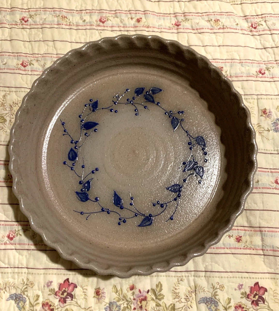 Vintage Salmon Falls Stoneware Blueberry Vine 10 in Pie Plate Salt Glaze Pottery