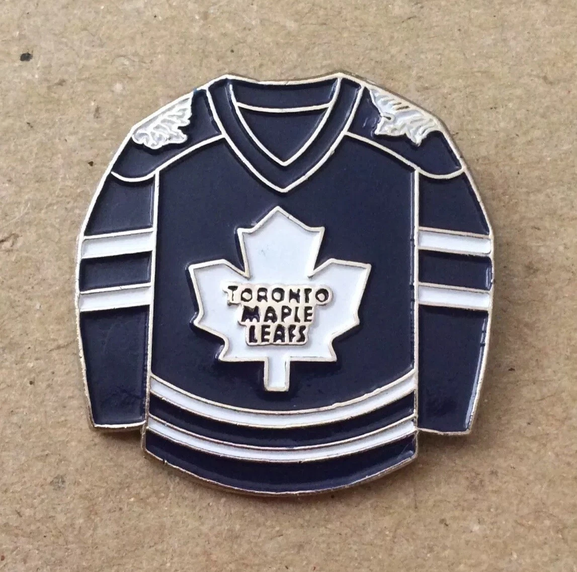 toronto maple leafs jumper