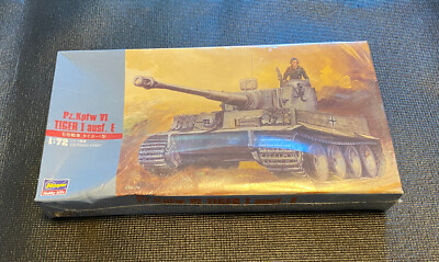 Hasegawa Pz.Kpfw VI Tiger I ausf. E Model Kit 1/72