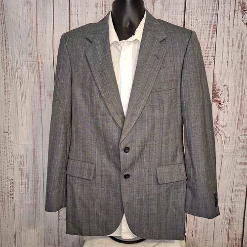Kuppenheimer 2 Piece Suit Mens 38R 32X30 Gray  Stripe