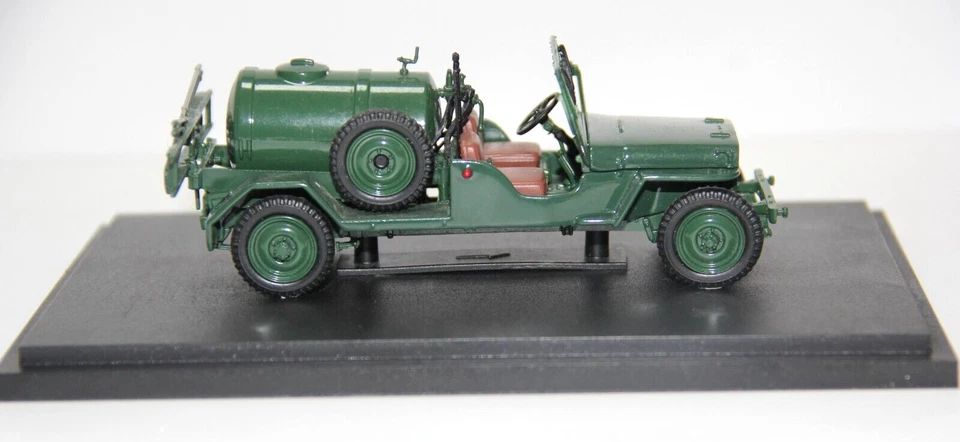 EDICOLA USATO 1:43 AUTO DIE CAST JEEP AGRICOLE 1962 VERDE EDI 2 AGRI - Immagine 2 di 4