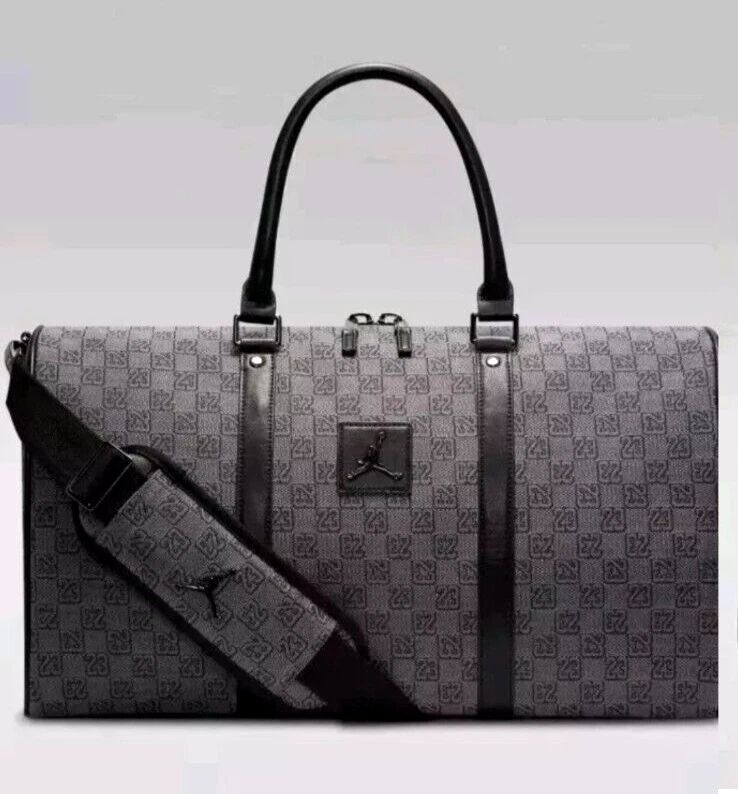 Bolso de Lona Nike Air Jordan Monograma 25L Nuevo con Etiquetas Bolso de Gimnasio de Fin de Semana Foto 2 de 4