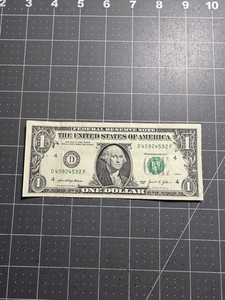 $1 FRN Series 2021, D45924592F - Double Quad