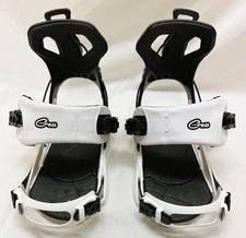 GNU Women's B-Real Snowboard Bindings White Medium NEW