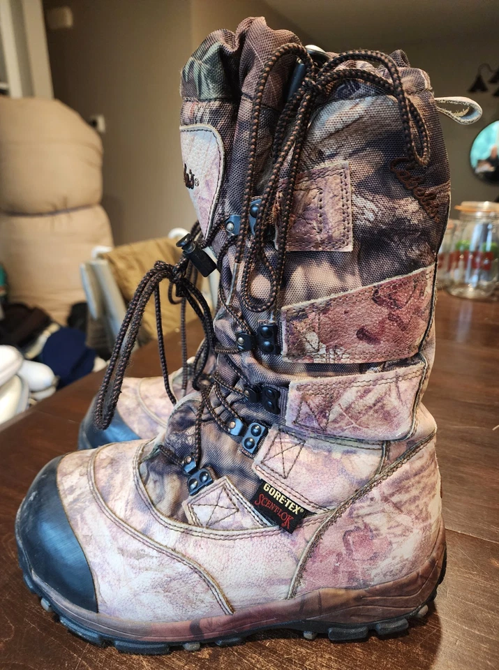 Cabela’s Saskatchewan Camp Hunting Boots Insulated Gore-Tex Scentlok Size 10D - Image 3 of 4