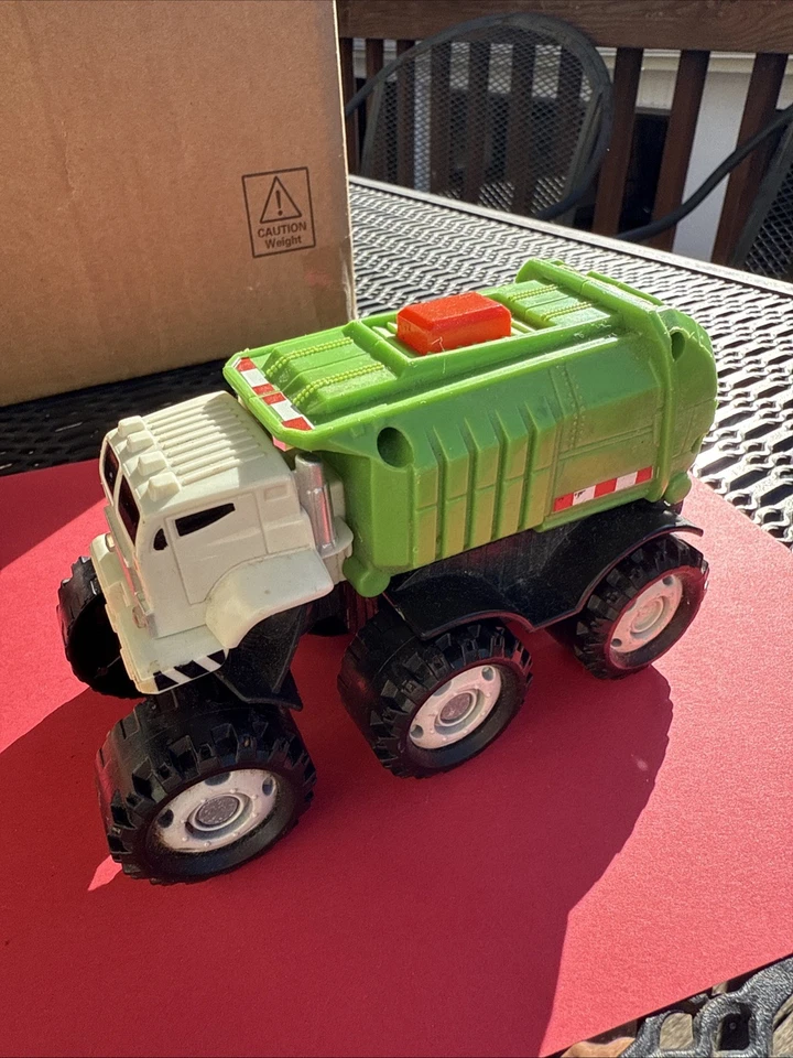 Mattel Matchbox Stinky The Garbage Truck Robot 12" de largo 2009 sin probar Foto 4 de 4