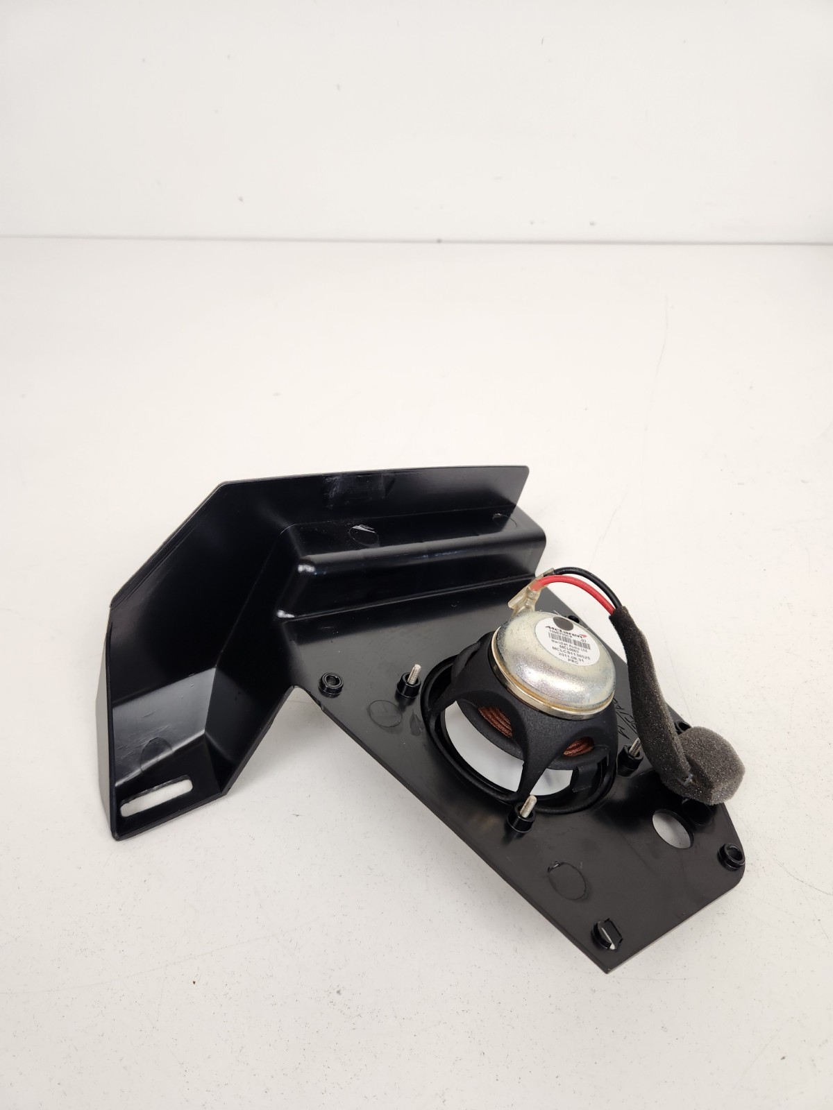 McLaren MP4-12C 2012-2014 Rear Left Speaker P/N 11M0705CP