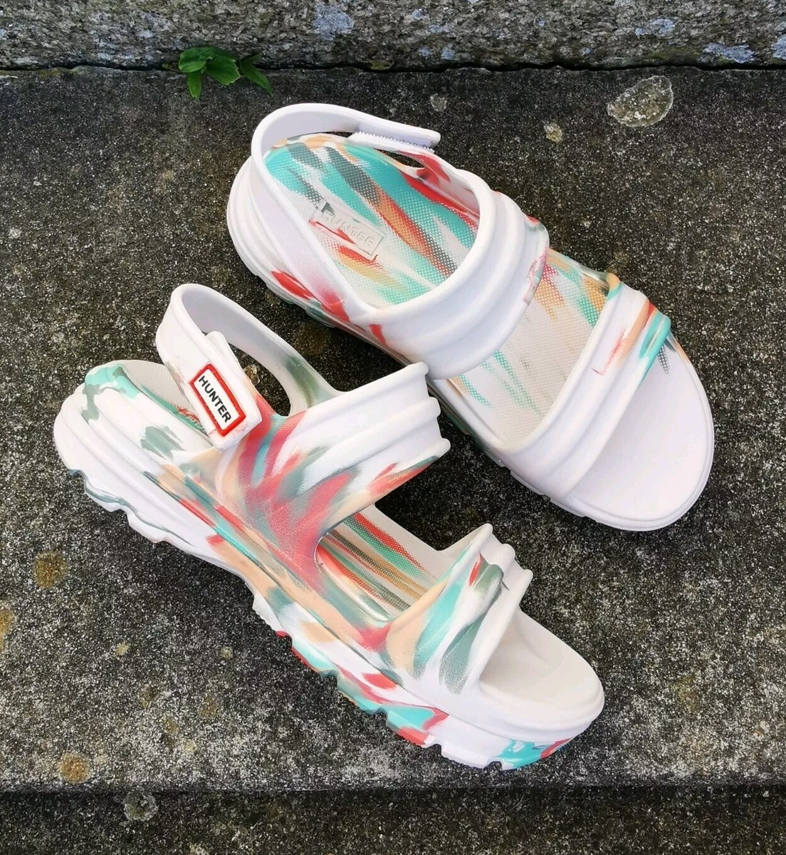 HUNTER *Bloom* White Multi Marble Algae Foam Sandals Size 6/39