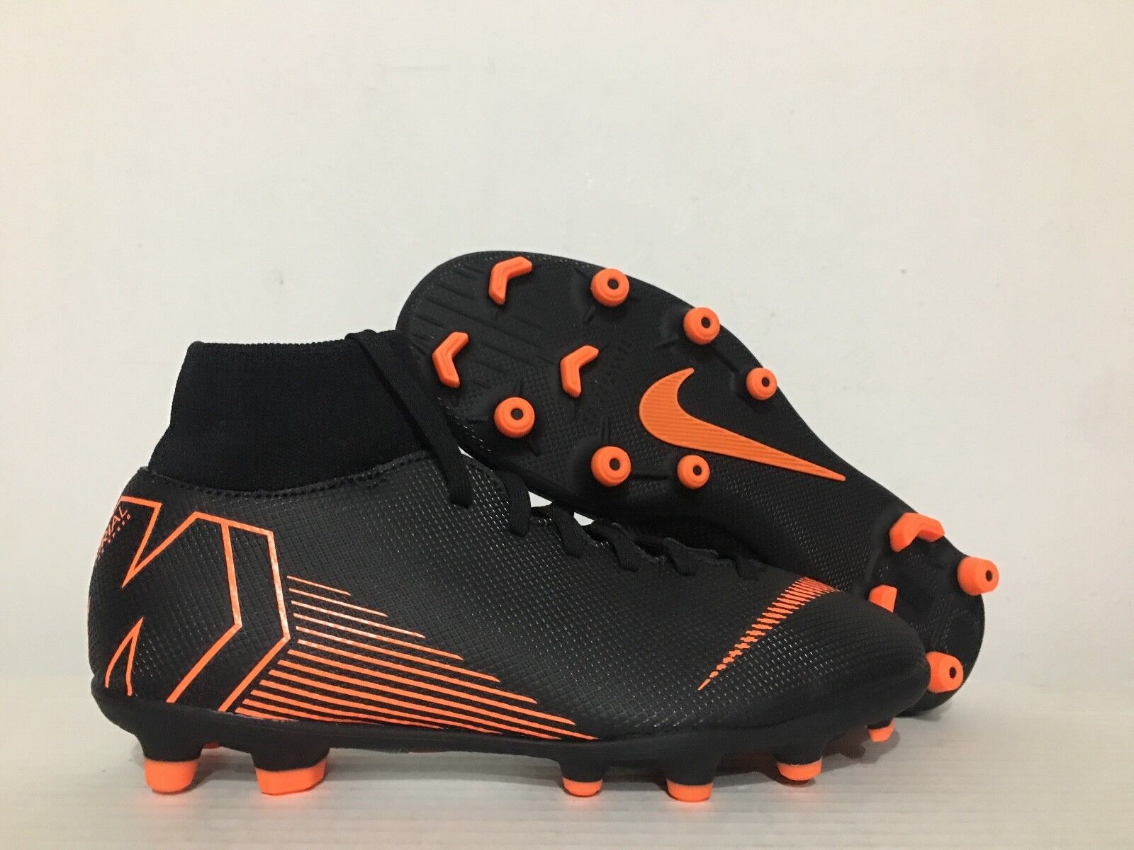 suéter Escarpado Contar Nike Mercurial Superfly 6 Club MG Black Soccer Cleats Black Orange  [AH7363-081] | eBay