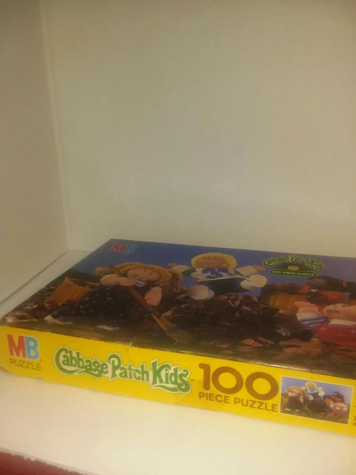 VINTAGE MILTON BRADLEY 100 PIECE PUZZLE CABBAGE PATCH KIDS COMPLETE 1984 4476-3 - Image 2 of 4