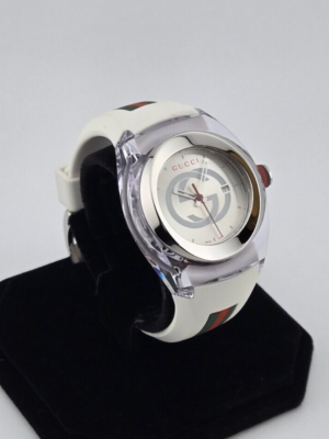 Gucci Sync L Women's White Rubber Strap Quartz Watch - YA137302