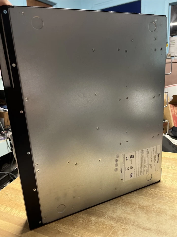 Mitel 5000 IP Main Cabinet (580.1000) with PM-1 (2) LSM-4 - Image 4 of 4