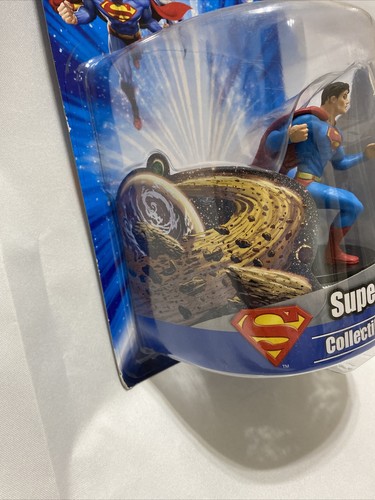 Monogram DC Comics Superman 4” Figure - Picture 4 of 7