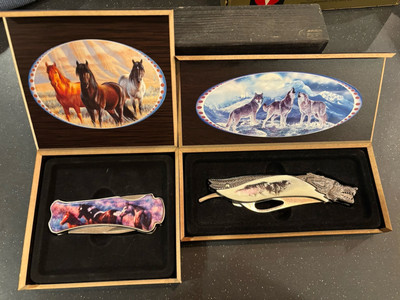Collectible Western Folding Pocket Knife Set - Wild Horses, Wolf Head Damascus