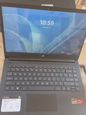 HP 14-FQ1003CL 14'' (256GB SSD AMD Ryzen 3 5300U 8GB RAM) Touch Laptop - Nice