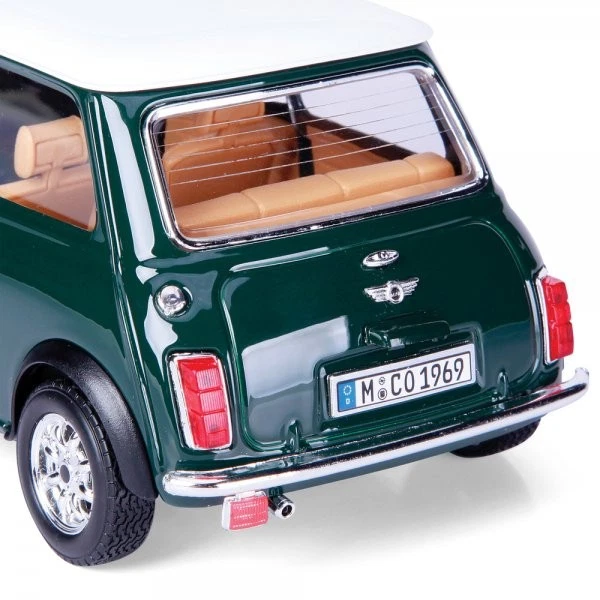 MINI COOPER 1969 1:16 Scale Model Diecast Toy Car Models Cars Green - Image 4 of 4