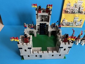 Lego 6080 Kings Castle with Instruction Vintage