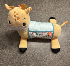 Fisher Price Stuffed Giraffe Baby Tummy Time Wedge Unisex