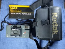 Vintage Kodak VR35 K40 Camera with Manual and Carrying Case, 1986