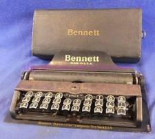 Bennett schwarz  - Schreibmaschine alt antik - Samlg. GAT 1834