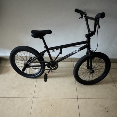 Black BMX Bike 20'' Wheels Caliper Brakes Adjustable Seat Steel Frame Kids