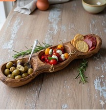 Handgefertigte Servierschale aus Olivenholz – dreifach geteilt