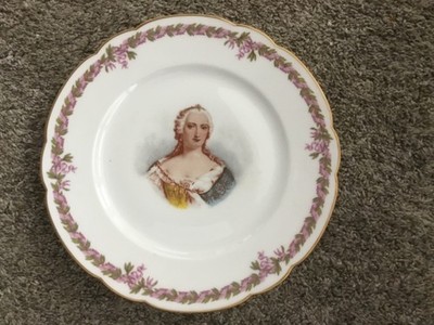 Emperor Louis Philippe  s dinner Sevres porcelain plate for Chateau Saint-Cloud