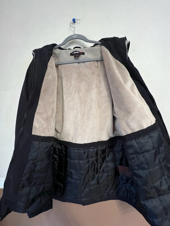 Weather Tamer Black Coat Size Large - Image 3 of 4