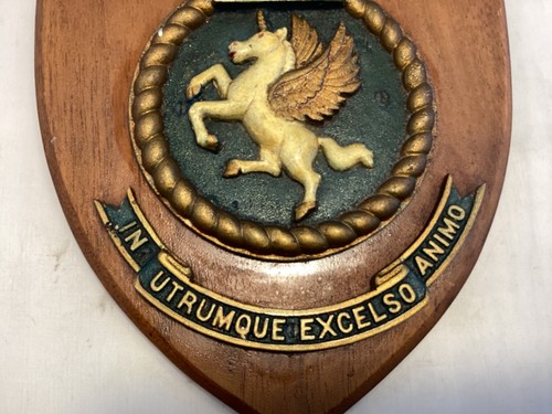 H.M.S EINHORN METALLWANDPLAKETTE / SCHILD AUF HOLZSOCKEL (HANDBEMALTE VERSION) - Bild 3 von 10