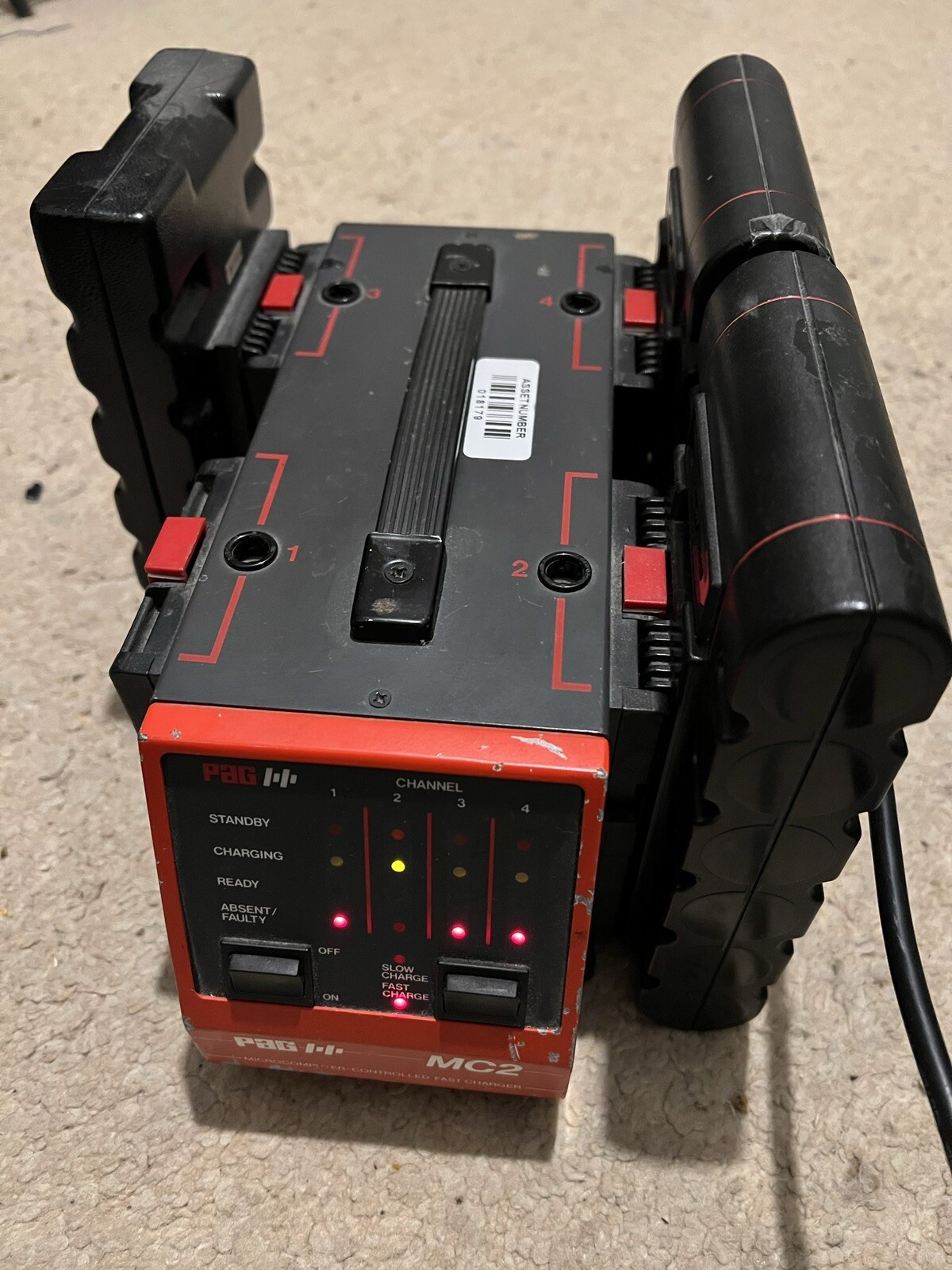 Camcorder Paglok MC2 Battery Charger + 3x Batteries-image