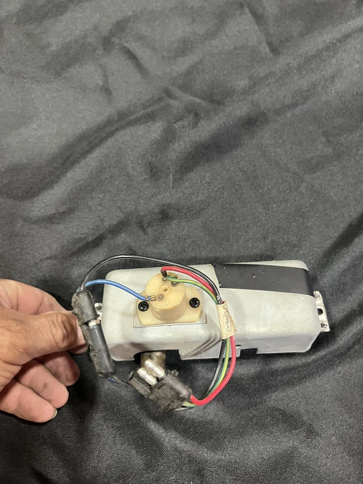 Luz de tablero Lincoln Continental 1966-1967 Foto 4 de 4