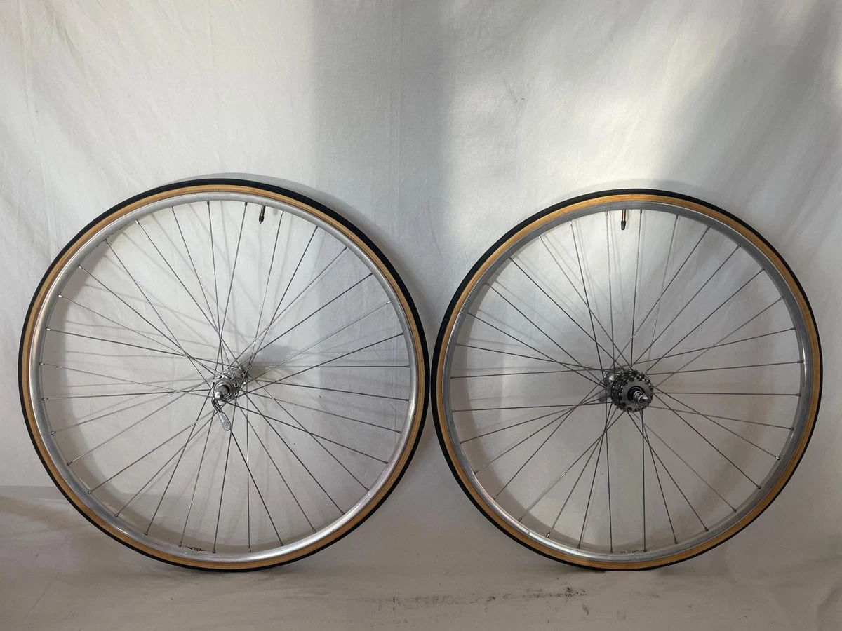 Roue Avant 28" Campagnolo Pour Vélo Course, Jante Nisi, Aluminium, Fabriquée En Italie