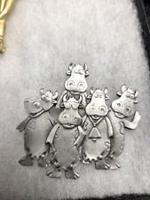 Vtg silver tone/pewter 5 Happy Cows Pin