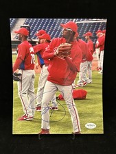 Domonic Brown Signed Autographed 8x10 Photo Philadelphia Phillies JSA COA