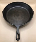 Vintage Lodge 3-Notch Cast Iron Skillet #10. 12". 1955-65