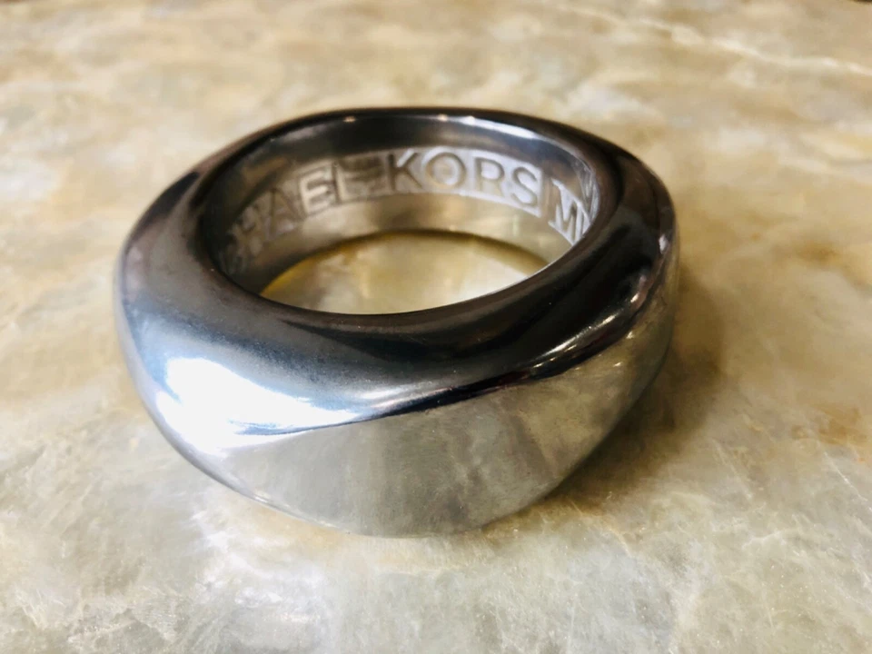 MICHAEL KORS ABSTRACT BANGLE BRACELET, FLAT SILVER GRAY  MKJ6889040 /MKJ6889 NWT - Image 2 of 4