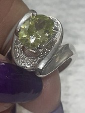 Silver Stone Lime Green Gemstone Ring cable detail  Sz 8