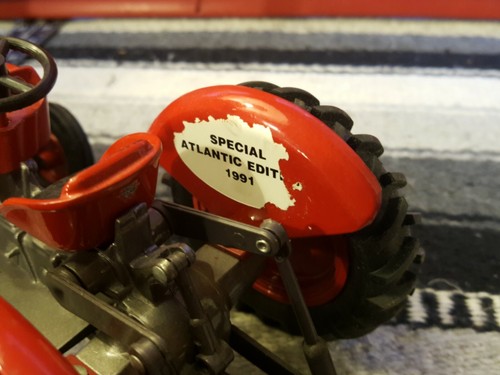 Massey Ferguson 135 1/16 Diecast Tractor Replica Collectible By Scale Models - Picture 2 of 10