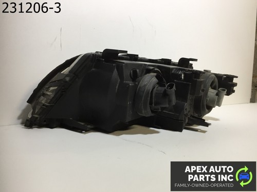 OEM BMW 325i 2004 RIGHT XENON OEM TITANIUM HEADLIGHT COMPLETE - Picture 5 of 9