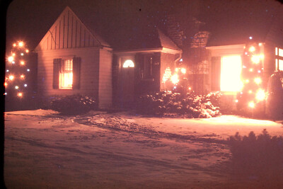 Red Border Kodak Kodachrome Family Photo Front Home Snow Christmas Lights RB222