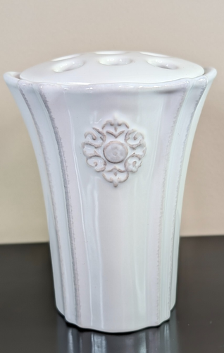 Southern Living At Home Petite Arrange It Easy White Vase Floral Frog 5.5" x 4"