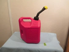 Blitz 2 Gallon 8 Oz Gas Can #50810