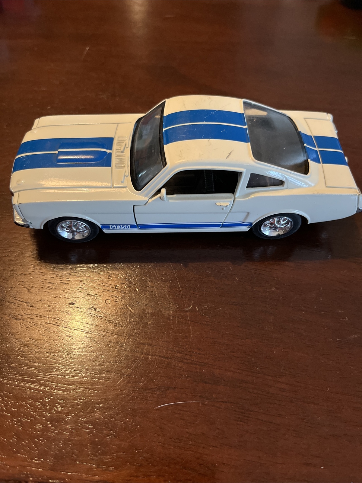 Picture 1 of 5