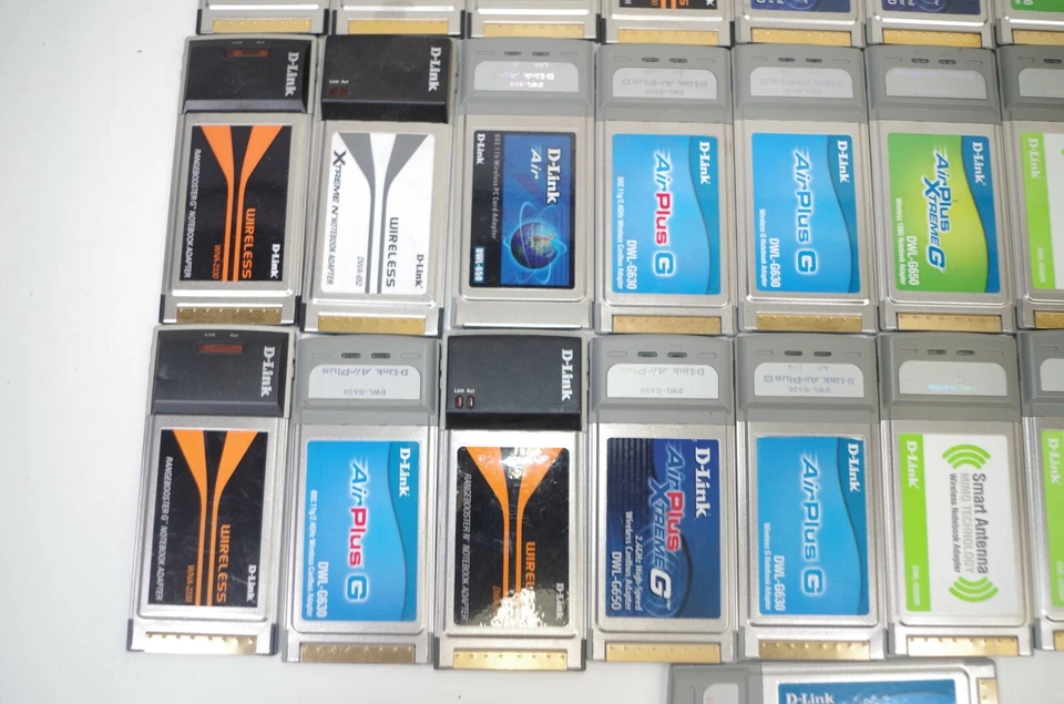 Lote de 41 adaptadores inalámbricos para portátiles D Link G y N PCMCIA Foto 3 de 4
