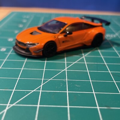 Para 64 1:64 BMW I8
