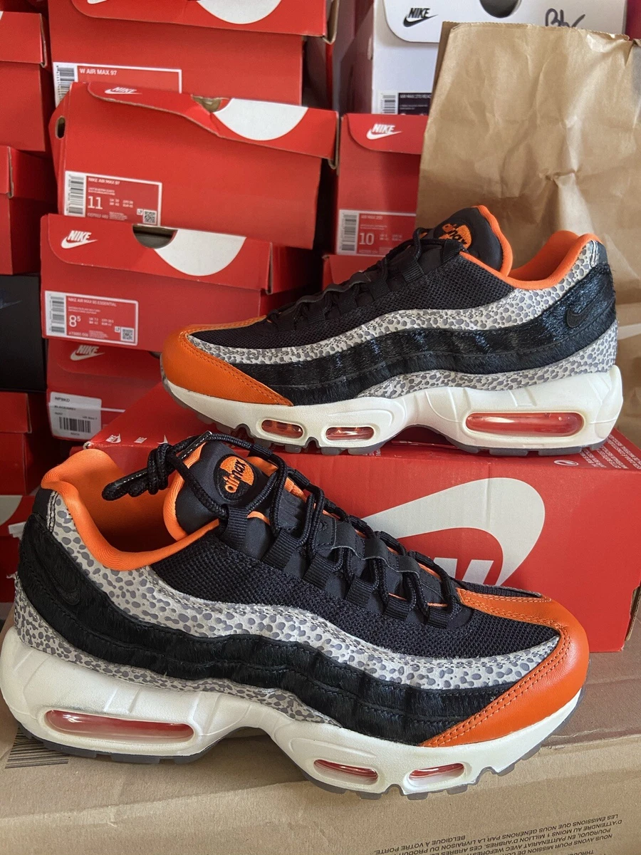 Nike Air Max 95 Men's Shoes. Nike LU