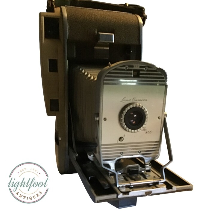 Polaroid Automatic Polaroid Land Camera The 800 Value 1957 Vintage