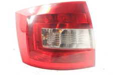Skoda Rapid Hatchback 2013-2017 Rear Tail Light (Passenger Side) 5JJ945095